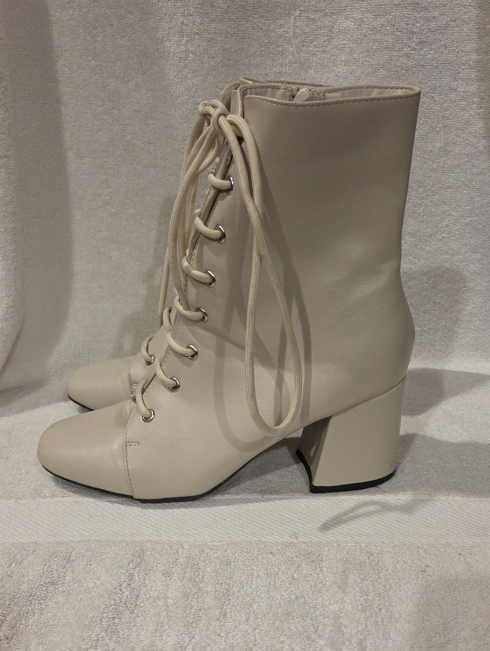 ROUGE BOOTS - Picture 3 of 6